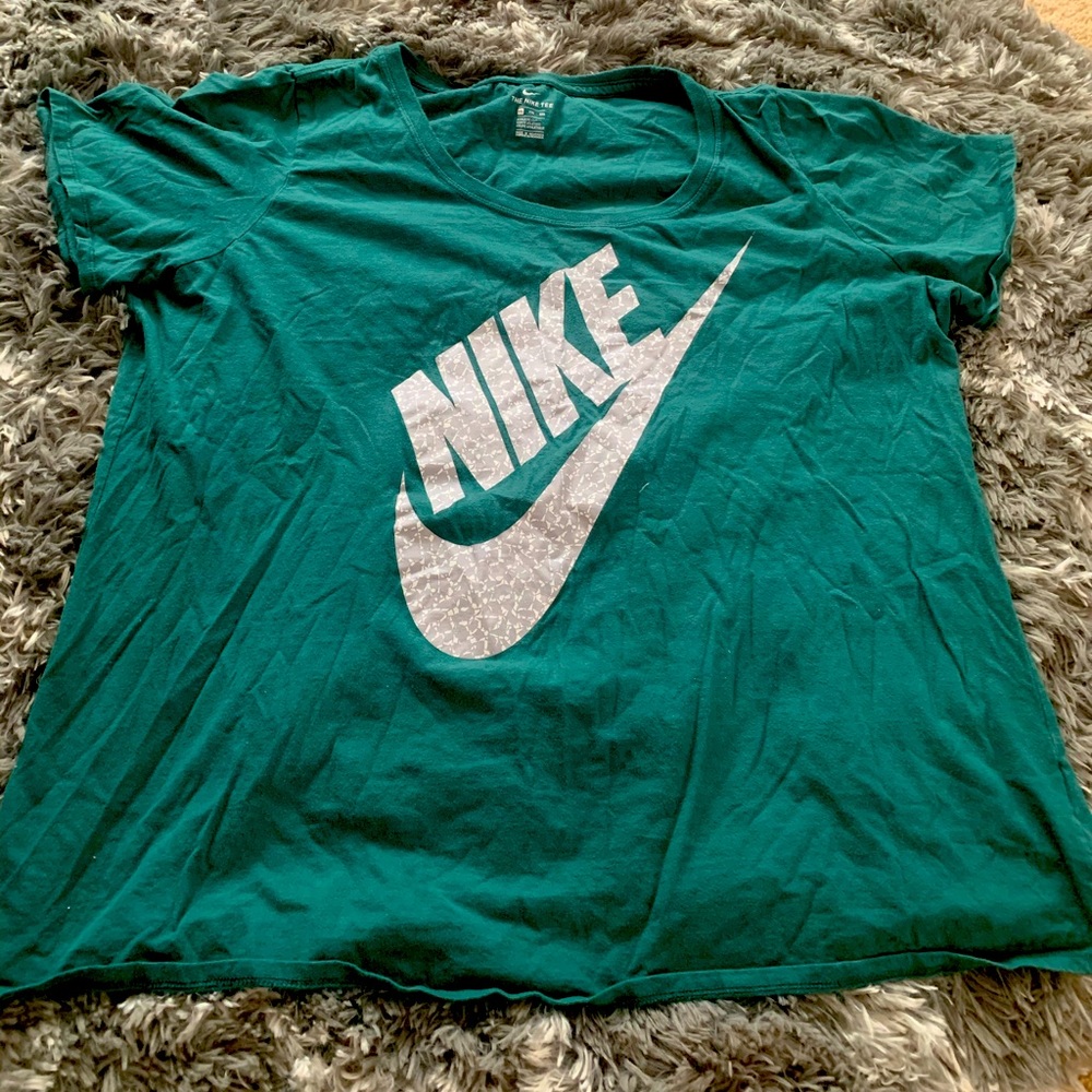 Women’s Nike tee